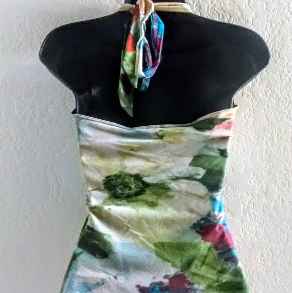 Cache Floral Halter Top - Picture 3 of 6